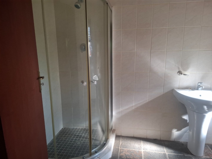 To Let 4 Bedroom Property for Rent in Suidrand Free State